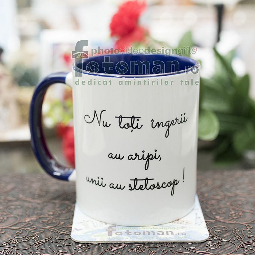 Cana alba cu interior albastru inchis