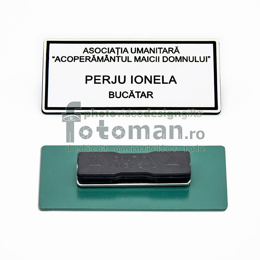 Ecusoane cu magnet