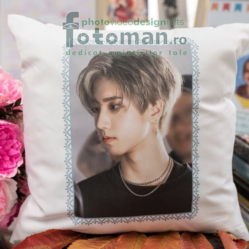 Perna personalizata alba