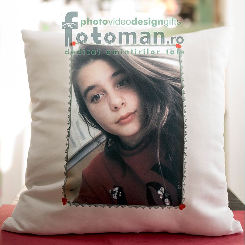 Perna personalizata alba-patrat