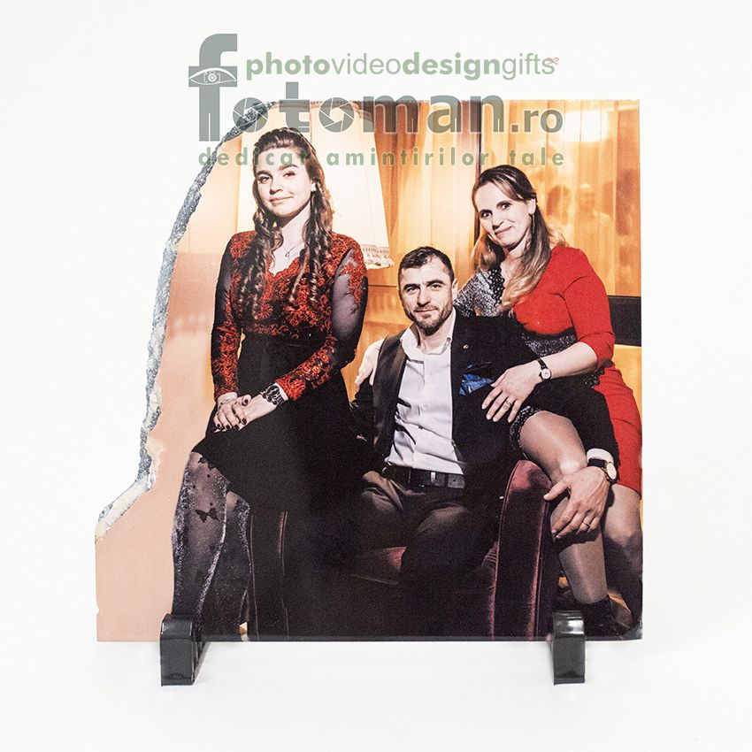 Piatra personalizata-decupare lateral