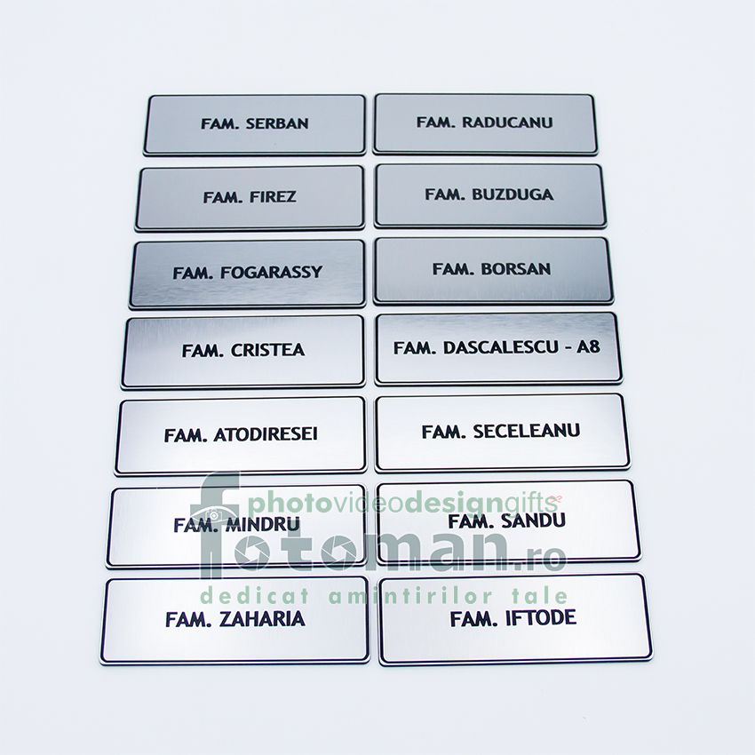 Placute gravate pentru cutii postale