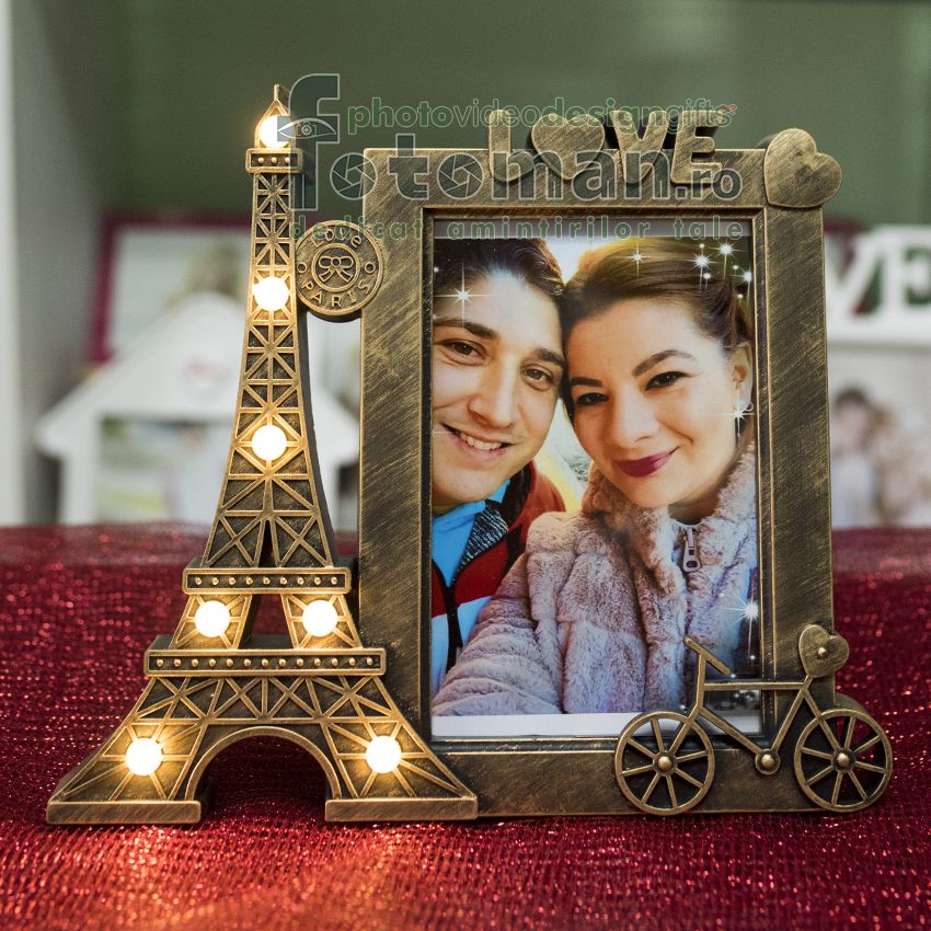 Rama cu Led Eiffel 