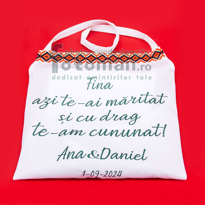 Sort deshobotatul miresei
