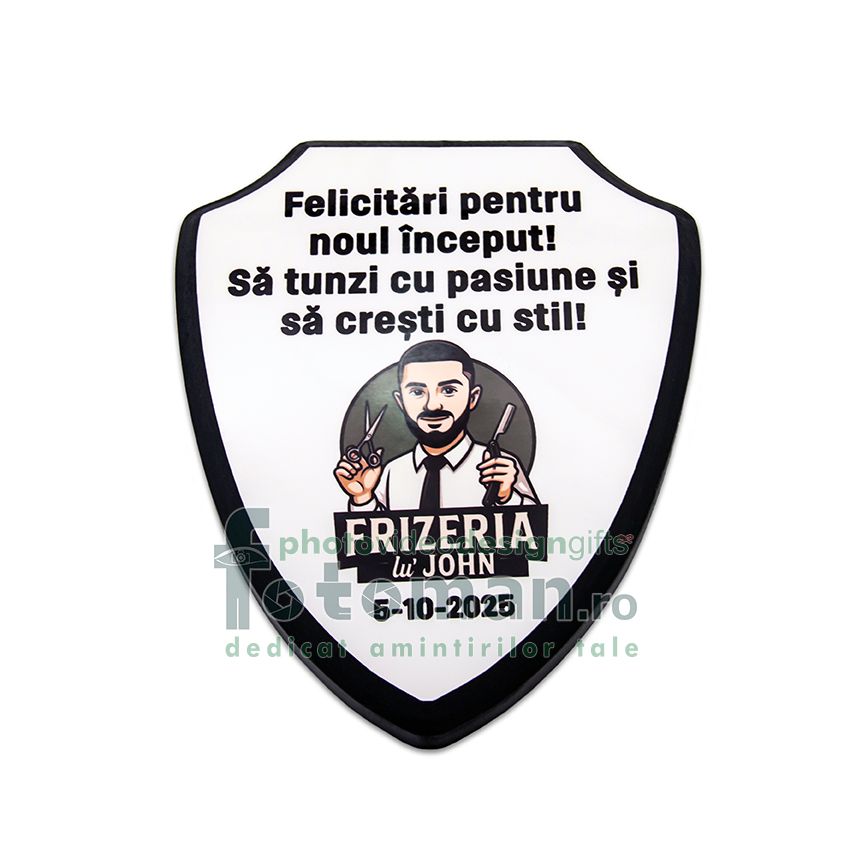 Trofeu personalizat scut